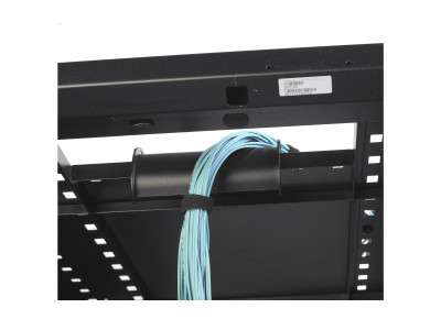 APC : CABLE FALL pour NETSHELTER RACKS et ENCLOSURES (QTY 2)