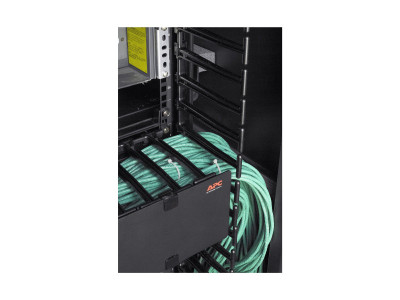 APC : VERTICAL cable MANAGER NETSHELTER SX 42U ENCLOS. QTY 4