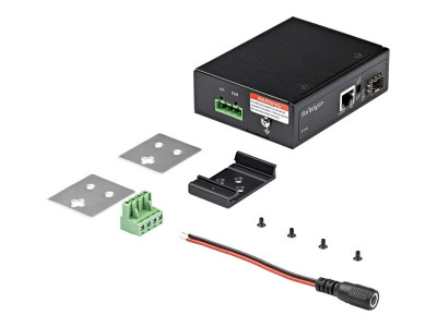 Startech : 60 WATT POE+ FIBER TO ETHERNET MEDIA CONVERTER