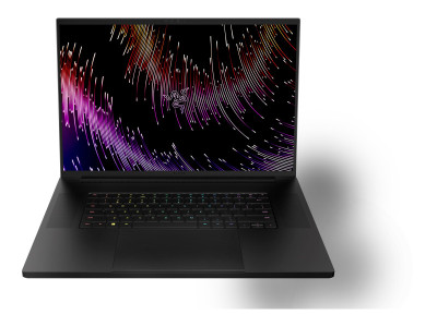 Razer : BLADE 18 (K9-NT avec IN-11/QHD+ 240HZ/I9-13950HX/32GB DDR5/RTX 4 (ci9g13)