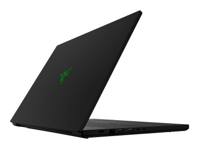 Razer : BLADE 18 (K9-NT avec IN-11/QHD+ 240HZ/I9-13950HX/32GB DDR5/RTX 4 (ci9g13)