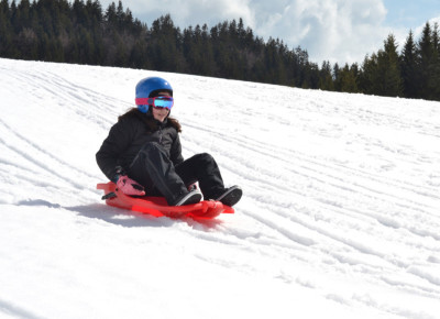 EDA Luge, plastique, 1 personne, rouge