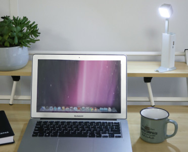 UNiLUX Lampe de bureau/poche à LED et batterie POCKET LIGHT