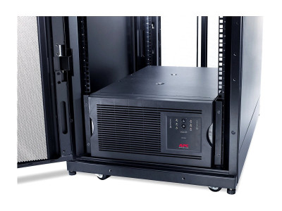 APC : SMART-UPS 5000VA 5U RM 19IN W/ SHUTDOWN SOFTWARE/USB/SER (55.00kg)